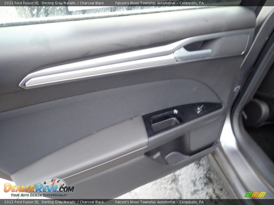 2013 Ford Fusion SE Sterling Gray Metallic / Charcoal Black Photo #18