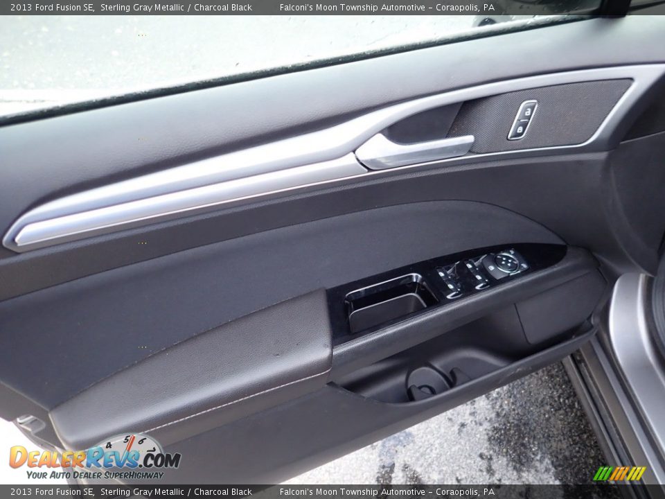 2013 Ford Fusion SE Sterling Gray Metallic / Charcoal Black Photo #19