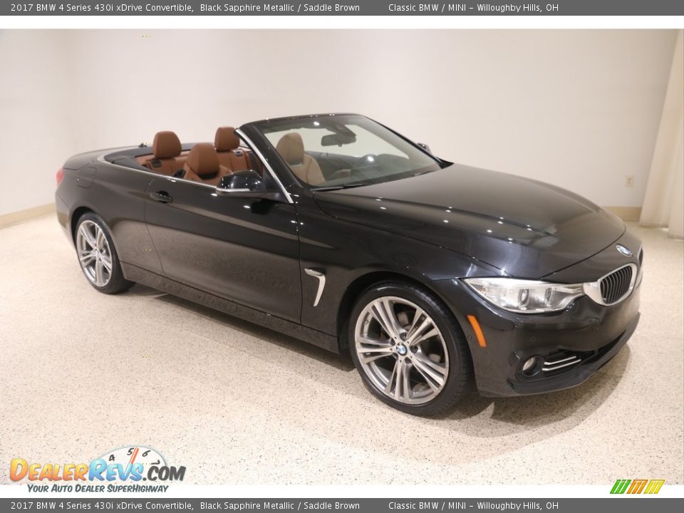 Front 3/4 View of 2017 BMW 4 Series 430i xDrive Convertible Photo #1