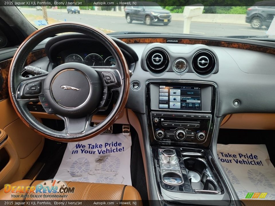 2015 Jaguar XJ XJL Portfolio Ebony / Ivory/Jet Photo #12