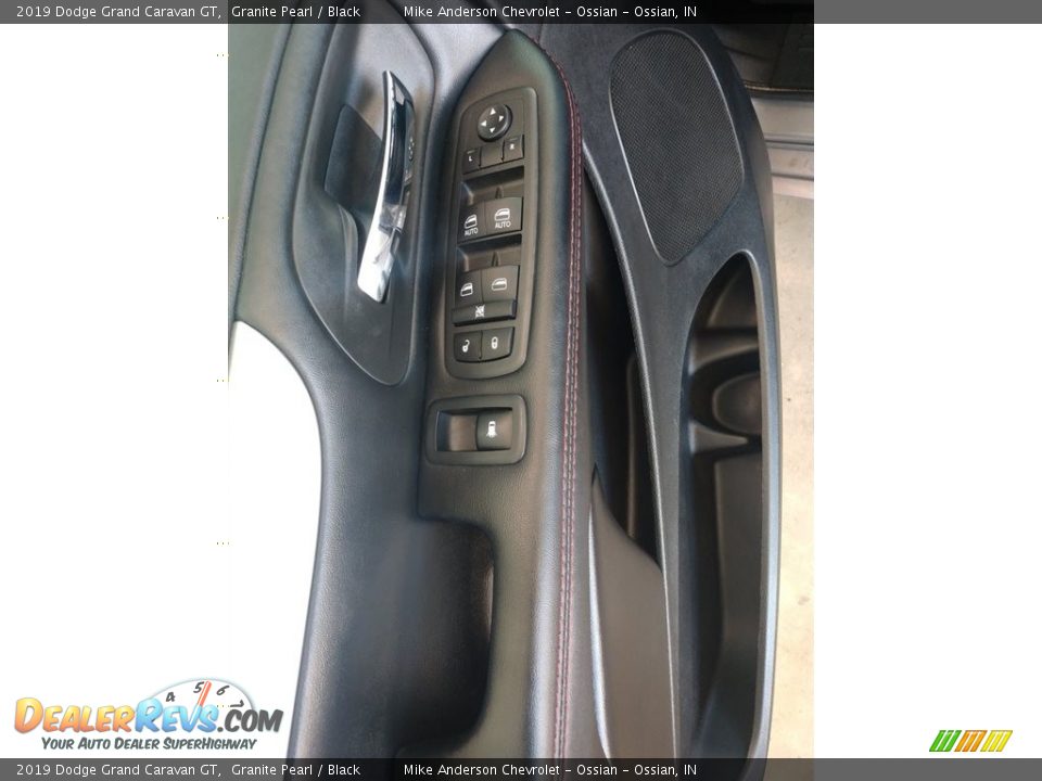 2019 Dodge Grand Caravan GT Granite Pearl / Black Photo #15