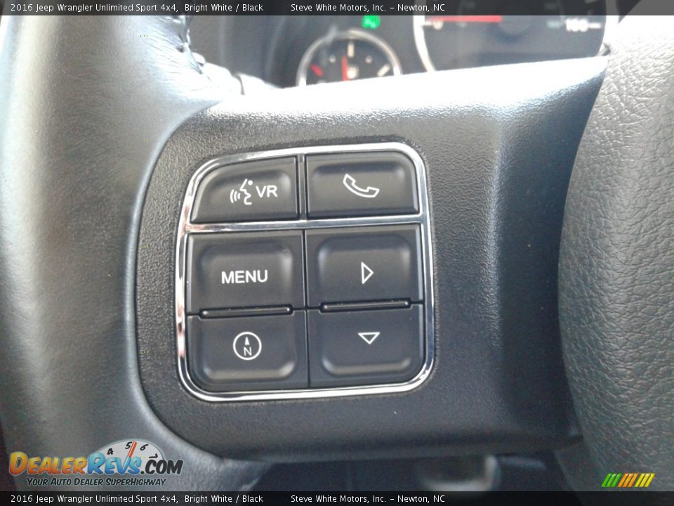 2016 Jeep Wrangler Unlimited Sport 4x4 Bright White / Black Photo #18