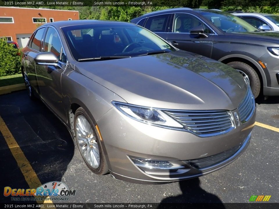 Front 3/4 View of 2015 Lincoln MKZ AWD Photo #3