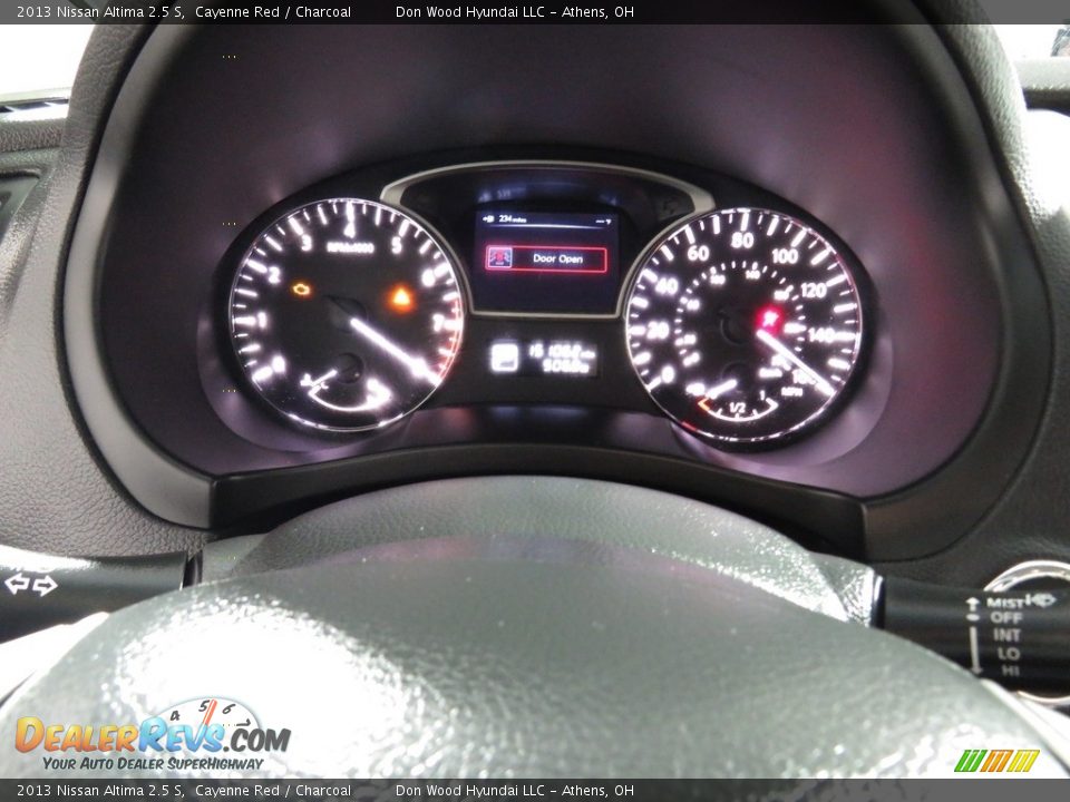 2013 Nissan Altima 2.5 S Cayenne Red / Charcoal Photo #27