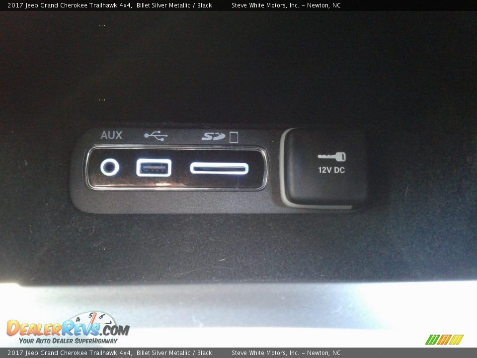 2017 Jeep Grand Cherokee Trailhawk 4x4 Billet Silver Metallic / Black Photo #30
