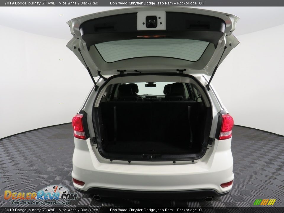 2019 Dodge Journey GT AWD Vice White / Black/Red Photo #15