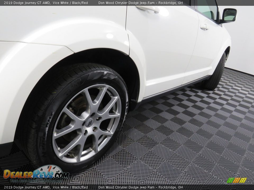 2019 Dodge Journey GT AWD Vice White / Black/Red Photo #18