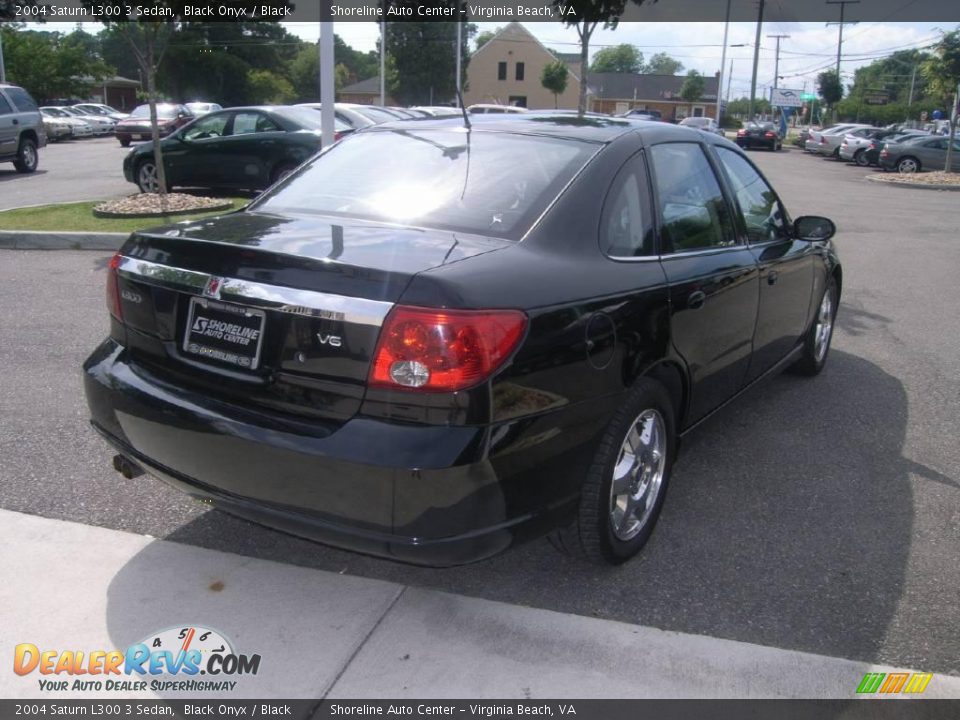 2004 Saturn L300 3 Sedan Black Onyx / Black Photo #7