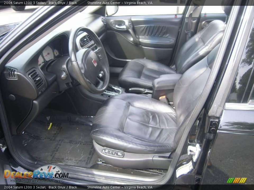 2004 Saturn L300 3 Sedan Black Onyx / Black Photo #12
