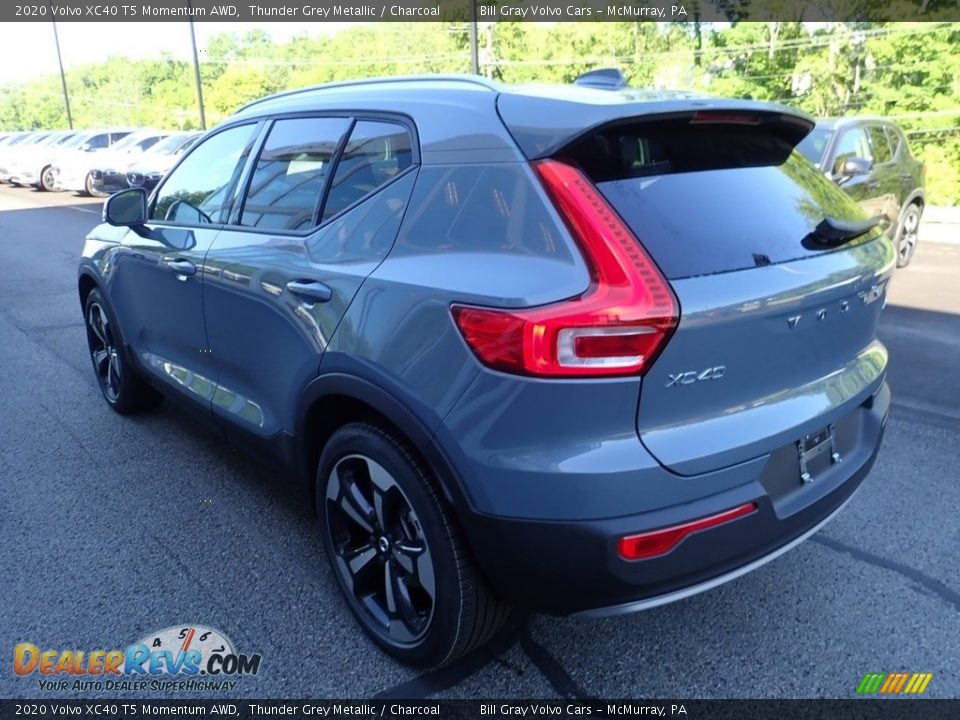 2020 Volvo XC40 T5 Momentum AWD Thunder Grey Metallic / Charcoal Photo #4