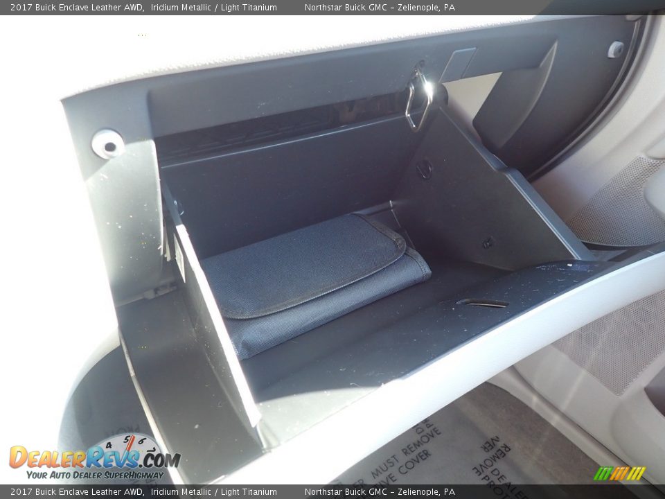 2017 Buick Enclave Leather AWD Iridium Metallic / Light Titanium Photo #29