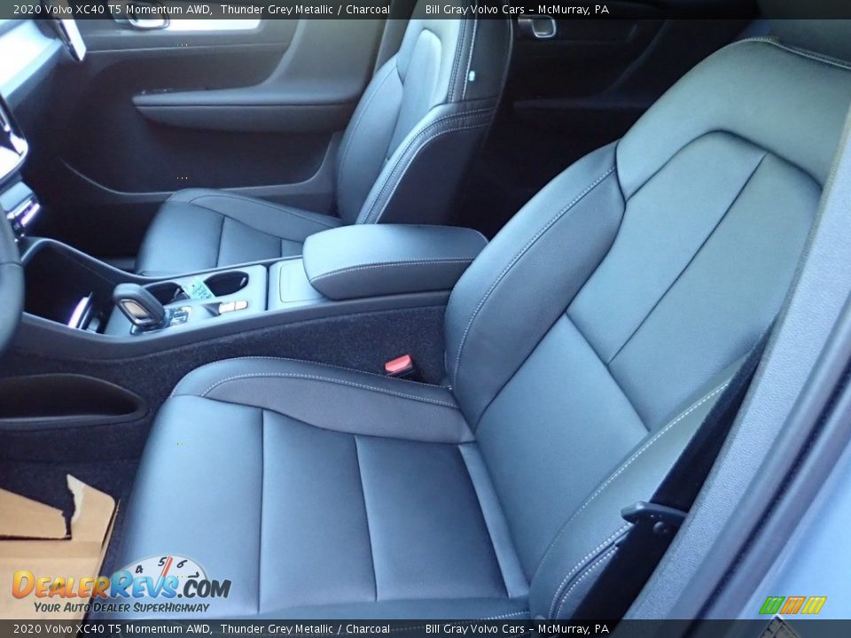 2020 Volvo XC40 T5 Momentum AWD Thunder Grey Metallic / Charcoal Photo #8