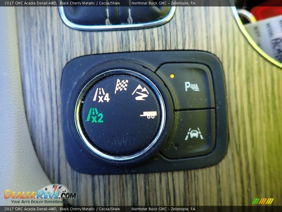 2017 GMC Acadia Denali AWD Black Cherry Metallic / Cocoa/Shale Photo #29