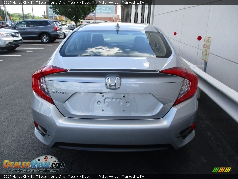 2017 Honda Civic EX-T Sedan Lunar Silver Metallic / Black Photo #4