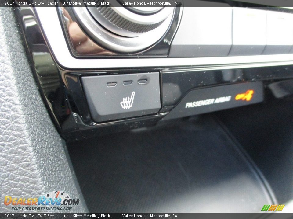 2017 Honda Civic EX-T Sedan Lunar Silver Metallic / Black Photo #17