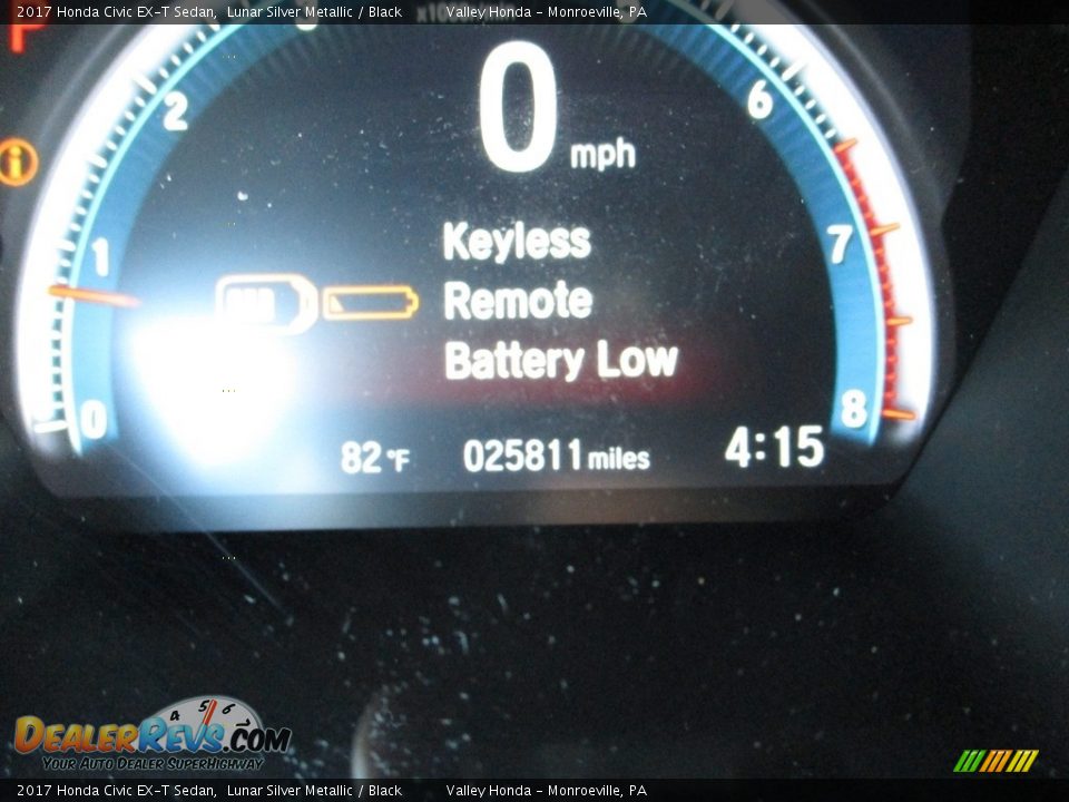 2017 Honda Civic EX-T Sedan Lunar Silver Metallic / Black Photo #20