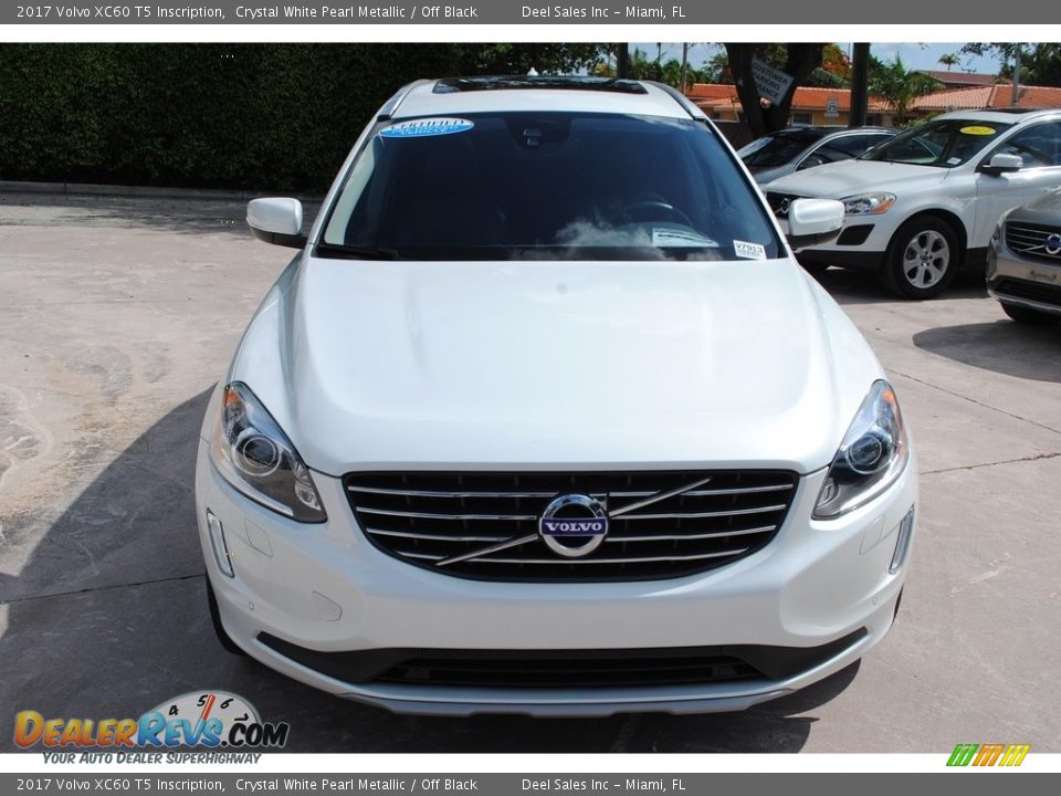2017 Volvo XC60 T5 Inscription Crystal White Pearl Metallic / Off Black Photo #3
