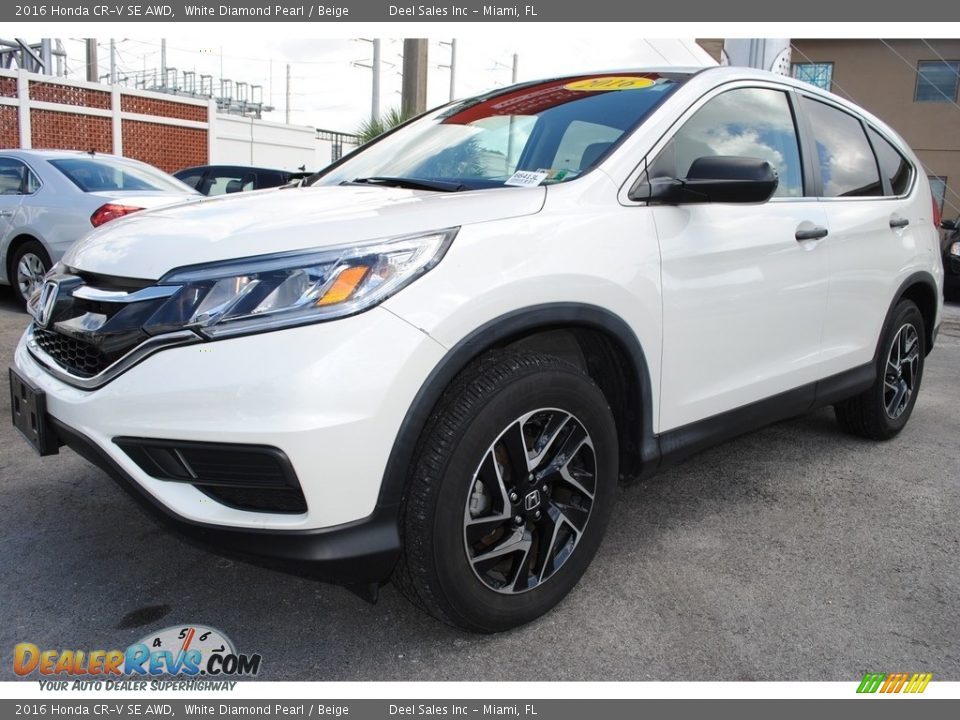 White Diamond Pearl 2016 Honda CR-V SE AWD Photo #5