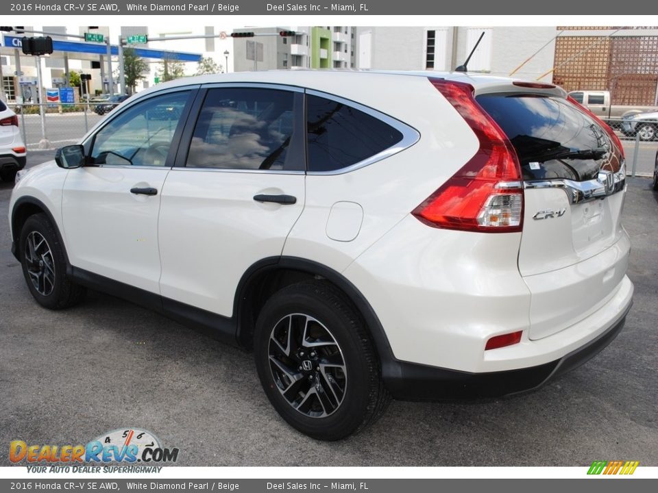 2016 Honda CR-V SE AWD White Diamond Pearl / Beige Photo #6