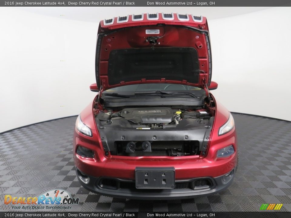 2016 Jeep Cherokee Latitude 4x4 Deep Cherry Red Crystal Pearl / Black Photo #6