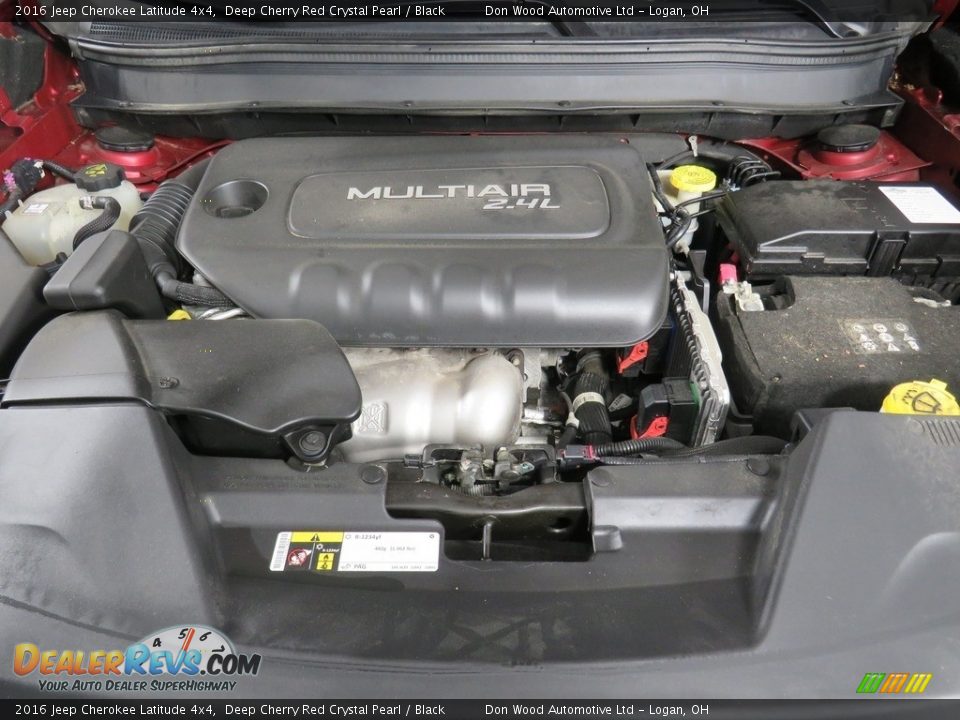 2016 Jeep Cherokee Latitude 4x4 Deep Cherry Red Crystal Pearl / Black Photo #7