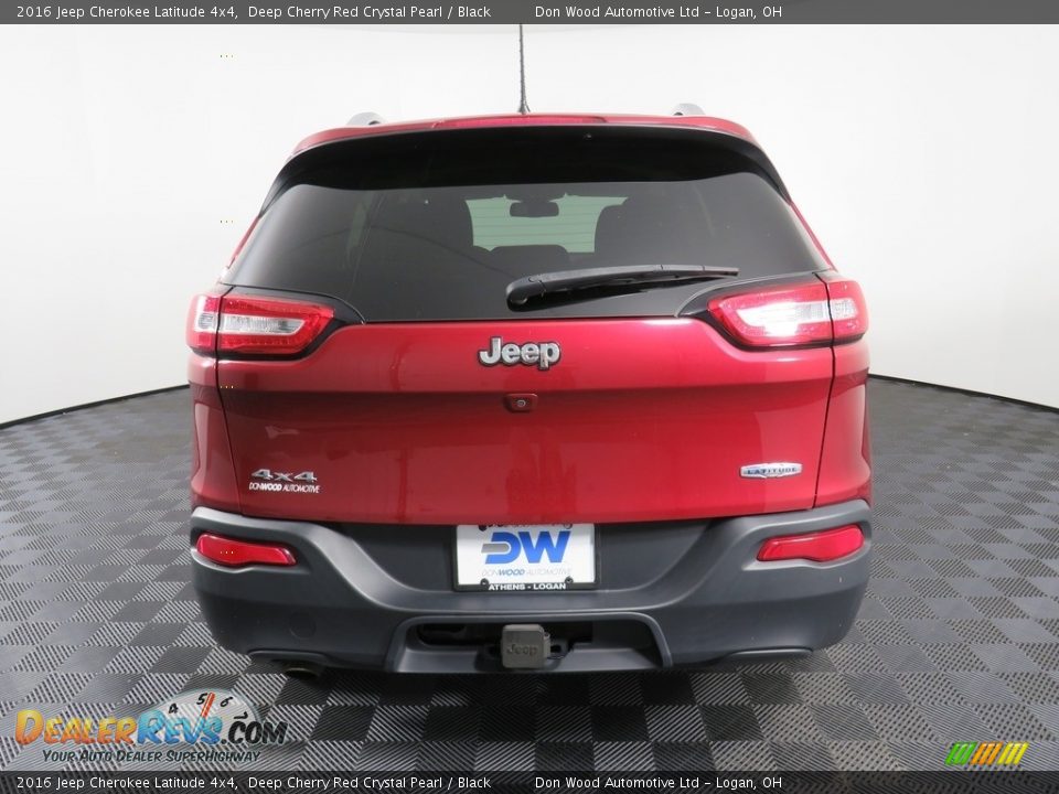 2016 Jeep Cherokee Latitude 4x4 Deep Cherry Red Crystal Pearl / Black Photo #12