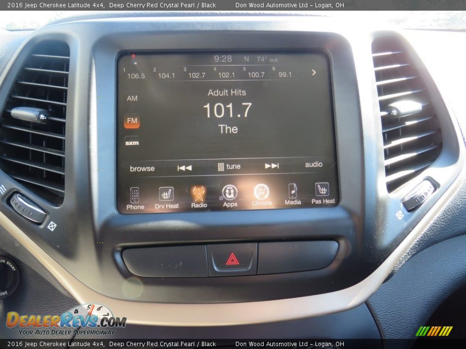 2016 Jeep Cherokee Latitude 4x4 Deep Cherry Red Crystal Pearl / Black Photo #25