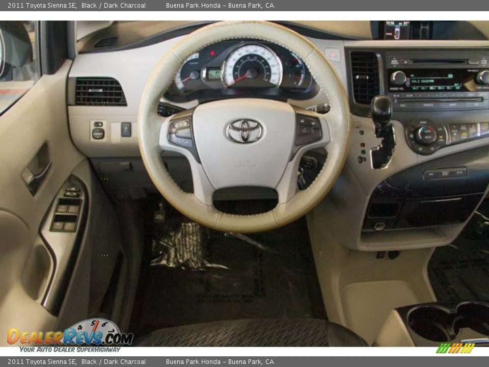 2011 Toyota Sienna SE Black / Dark Charcoal Photo #5