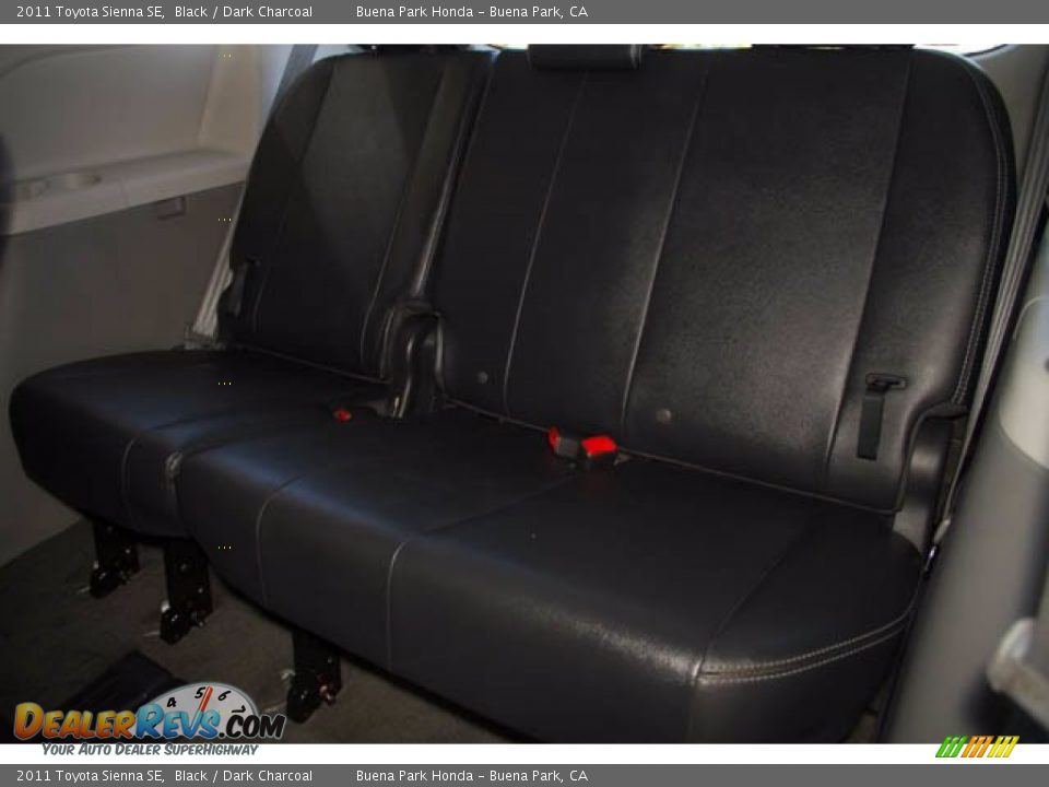 2011 Toyota Sienna SE Black / Dark Charcoal Photo #20