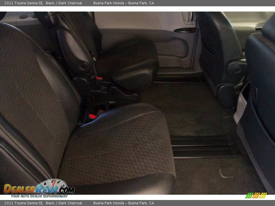 2011 Toyota Sienna SE Black / Dark Charcoal Photo #23