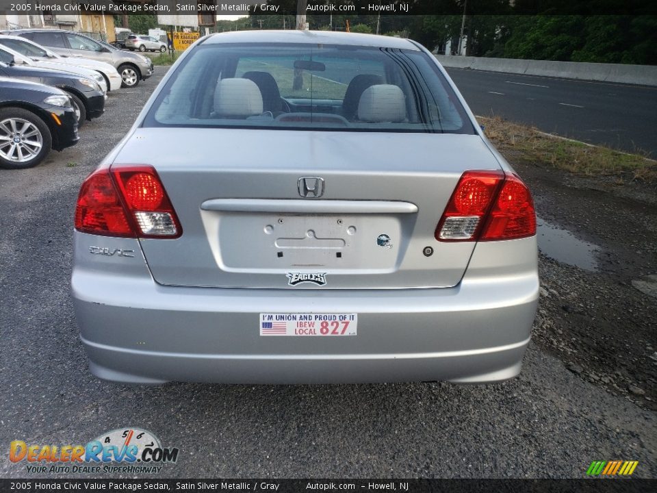 2005 Honda Civic Value Package Sedan Satin Silver Metallic / Gray Photo #6