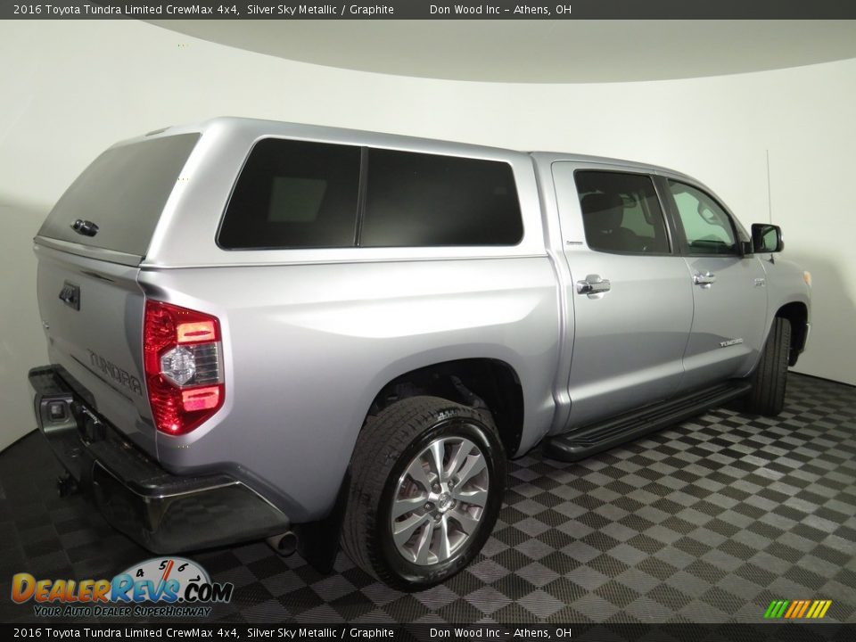 2016 Toyota Tundra Limited CrewMax 4x4 Silver Sky Metallic / Graphite Photo #13