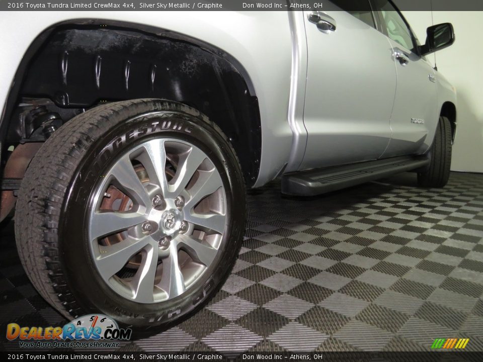 2016 Toyota Tundra Limited CrewMax 4x4 Silver Sky Metallic / Graphite Photo #14