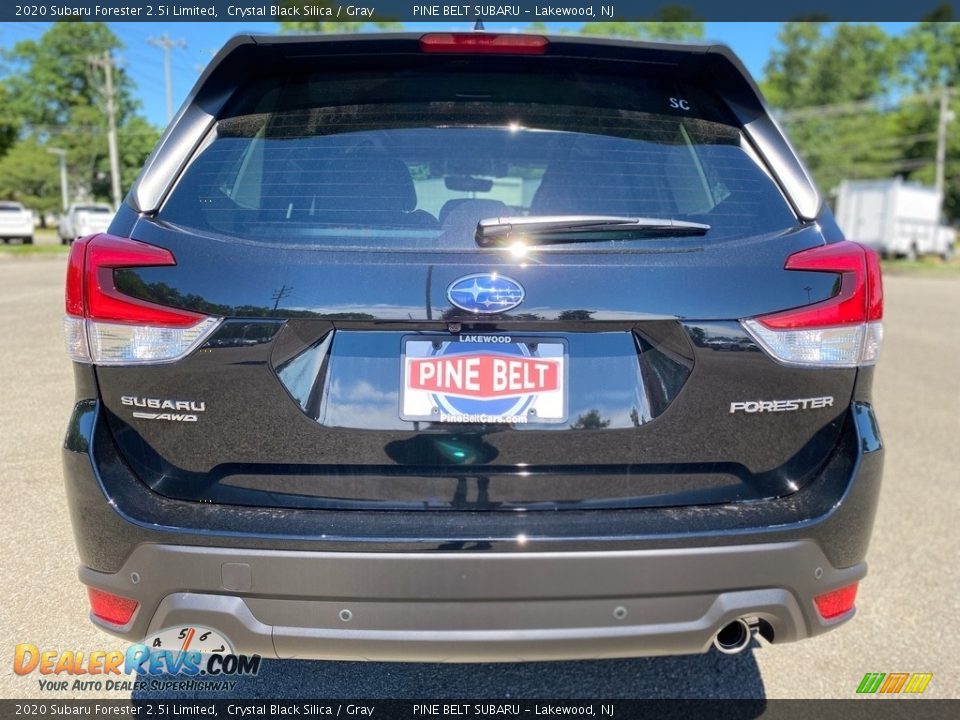 2020 Subaru Forester 2.5i Limited Crystal Black Silica / Gray Photo #6