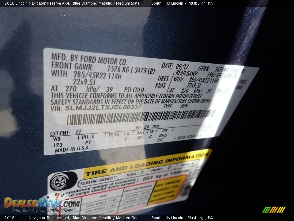 2018 Lincoln Navigator Reserve 4x4 Blue Diamond Metallic / Medium Slate Photo #23