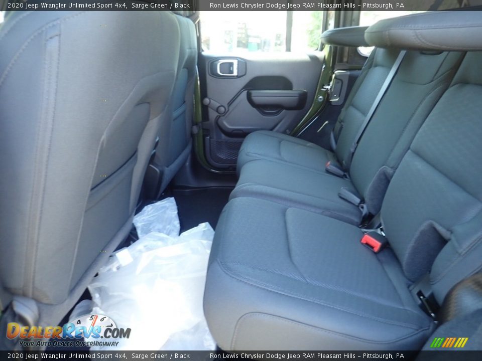 2020 Jeep Wrangler Unlimited Sport 4x4 Sarge Green / Black Photo #14