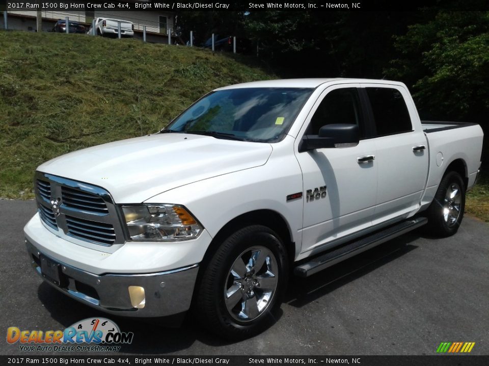 Bright White 2017 Ram 1500 Big Horn Crew Cab 4x4 Photo #2