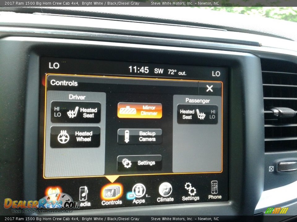 Controls of 2017 Ram 1500 Big Horn Crew Cab 4x4 Photo #25