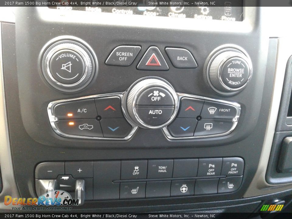 Controls of 2017 Ram 1500 Big Horn Crew Cab 4x4 Photo #27