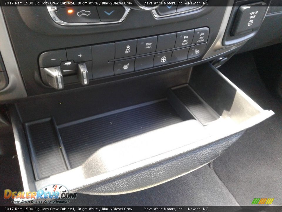 Controls of 2017 Ram 1500 Big Horn Crew Cab 4x4 Photo #28