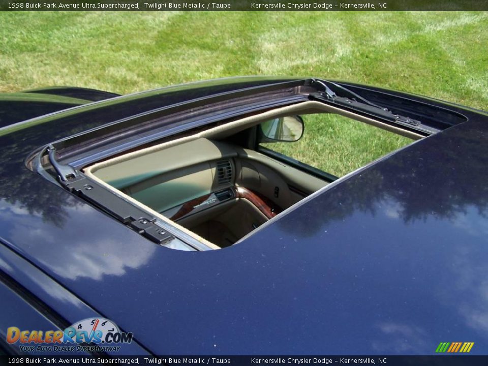1998 Buick Park Avenue Ultra Supercharged Twilight Blue Metallic / Taupe Photo #15