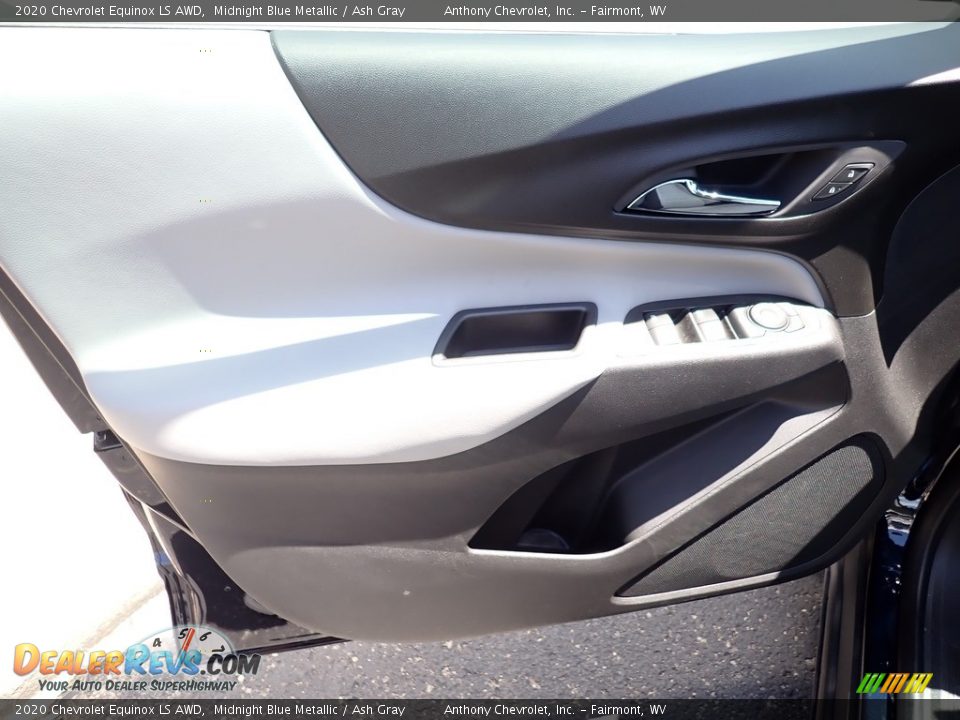 2020 Chevrolet Equinox LS AWD Midnight Blue Metallic / Ash Gray Photo #13