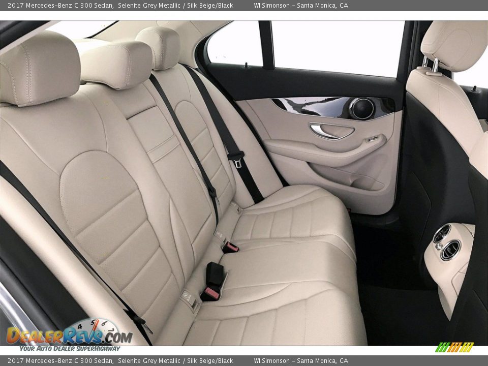 2017 Mercedes-Benz C 300 Sedan Selenite Grey Metallic / Silk Beige/Black Photo #13