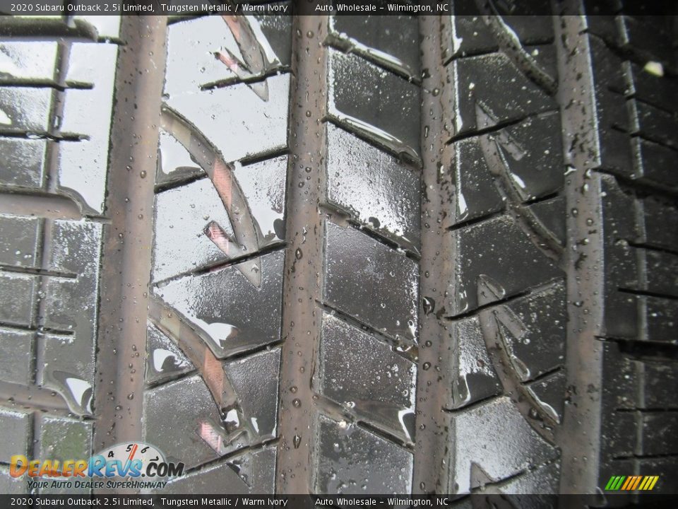 2020 Subaru Outback 2.5i Limited Tungsten Metallic / Warm Ivory Photo #8