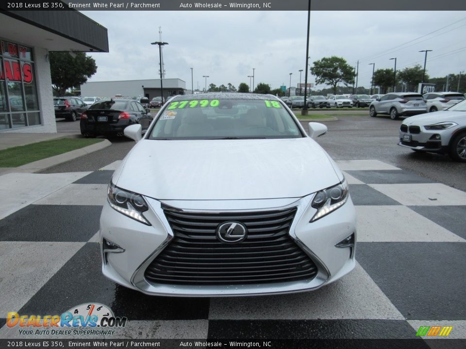 2018 Lexus ES 350 Eminent White Pearl / Parchment Photo #2