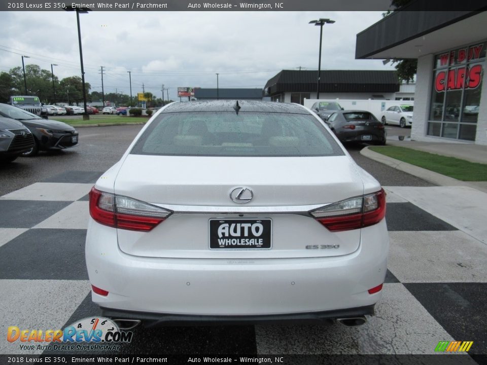 2018 Lexus ES 350 Eminent White Pearl / Parchment Photo #4