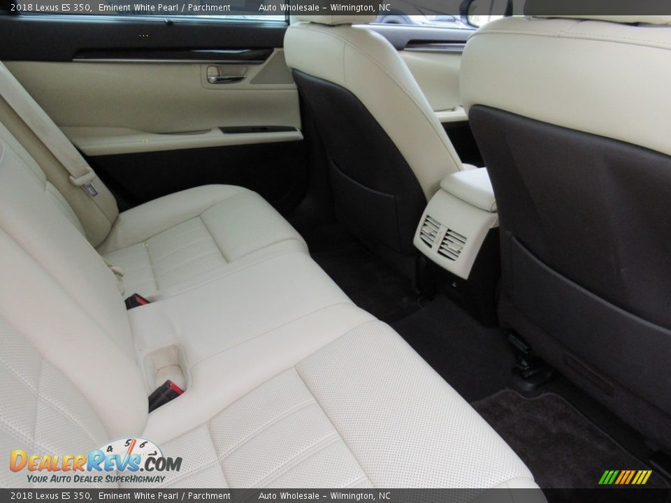 2018 Lexus ES 350 Eminent White Pearl / Parchment Photo #13