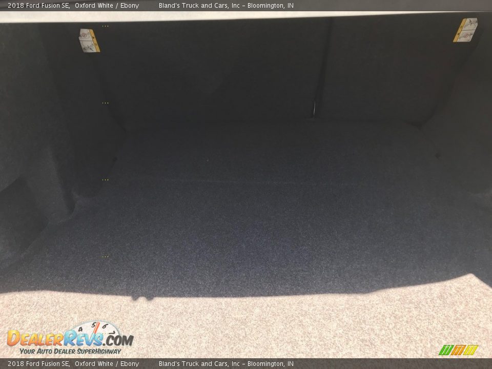 2018 Ford Fusion SE Oxford White / Ebony Photo #8