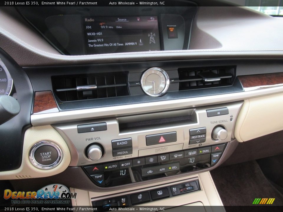 2018 Lexus ES 350 Eminent White Pearl / Parchment Photo #17