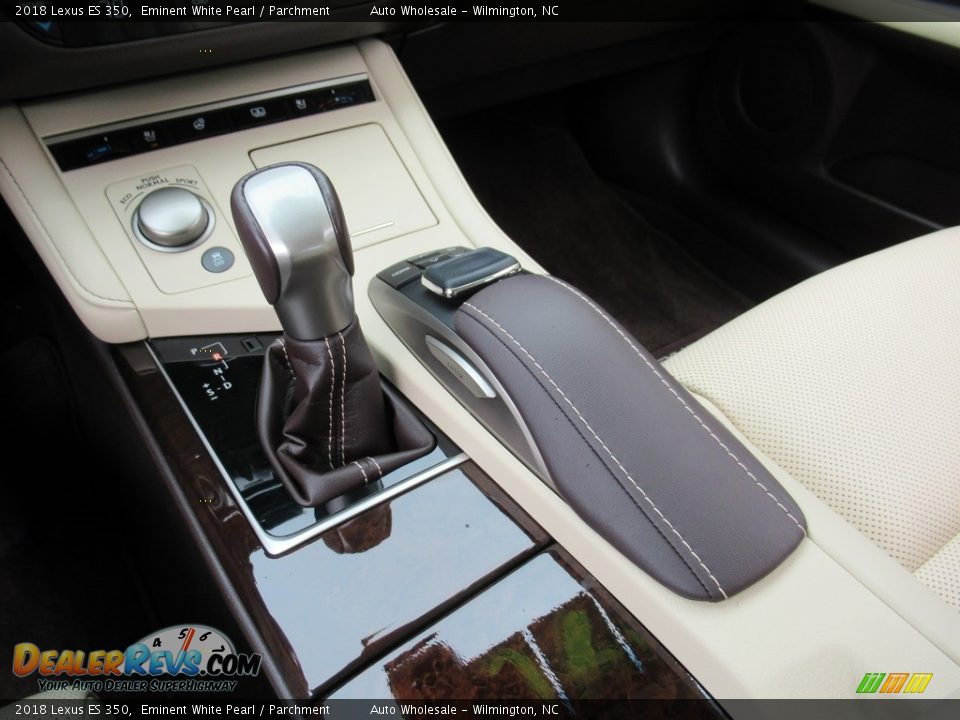 2018 Lexus ES 350 Eminent White Pearl / Parchment Photo #19
